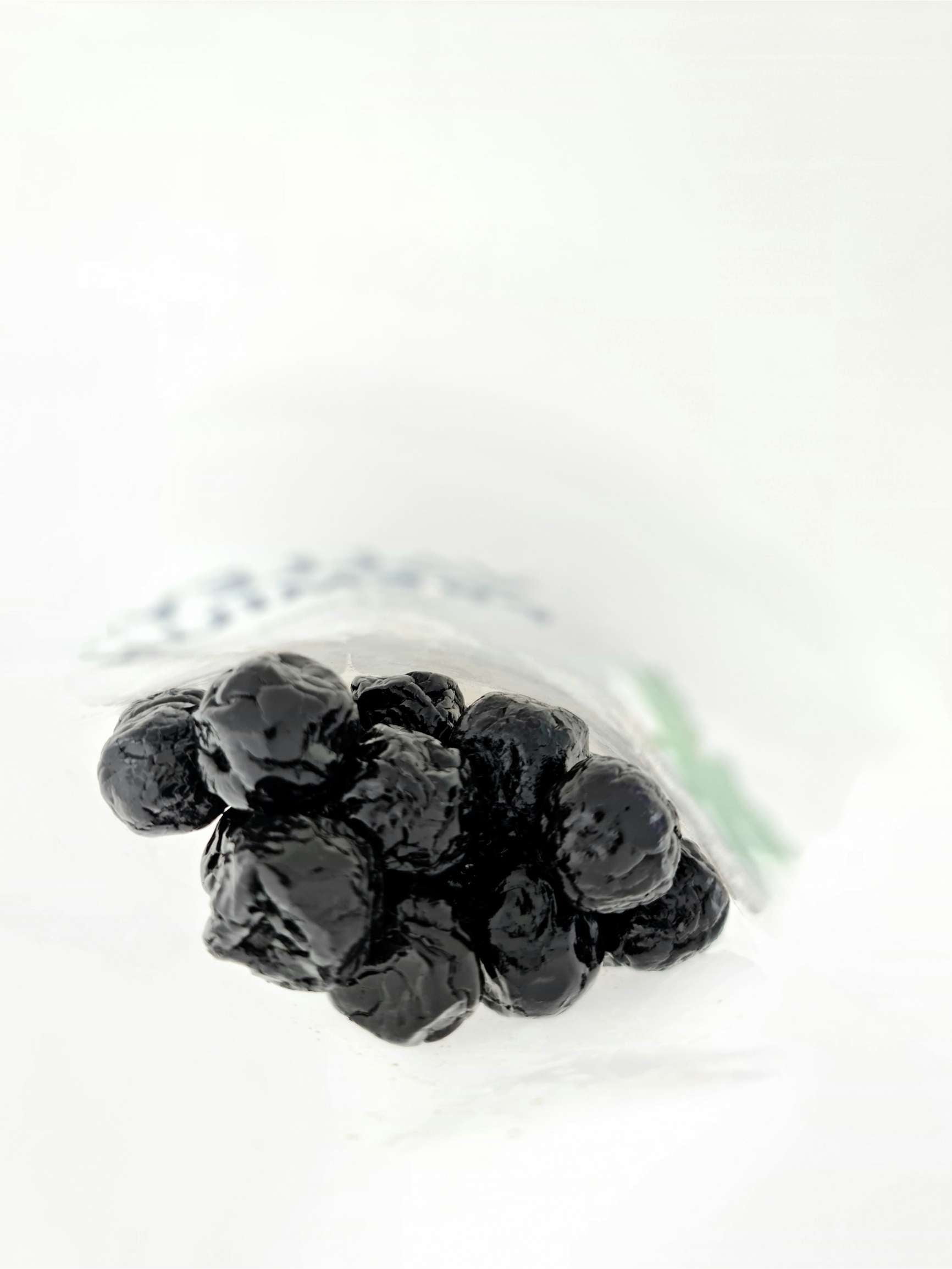 Valleys Premium Dried Blueberry Plum With Seed 400 Grams ( Bluberries